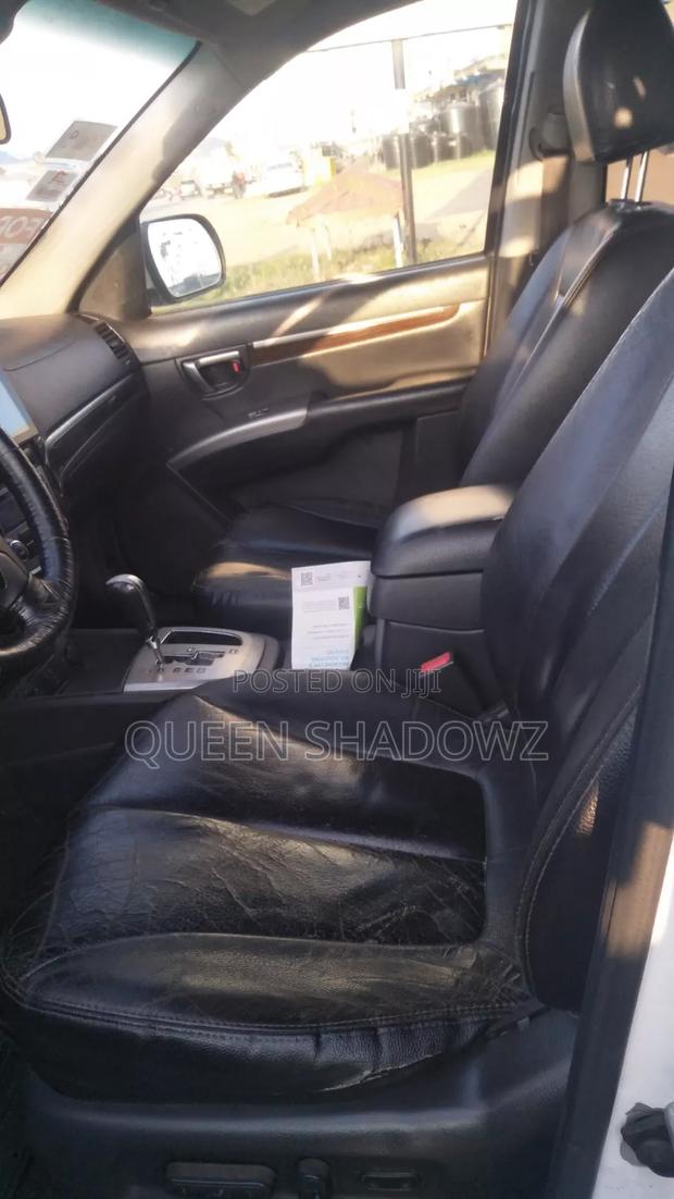 Hyundai Santa Fe 2007 White