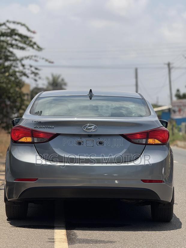 Hyundai Elantra 2015 Gray