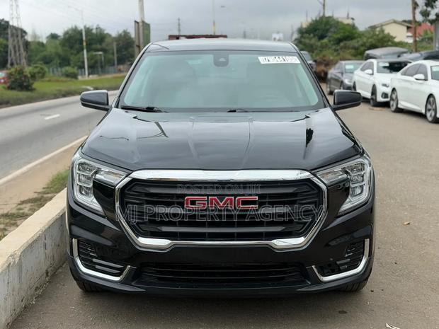GMC Terrain 2022 Black