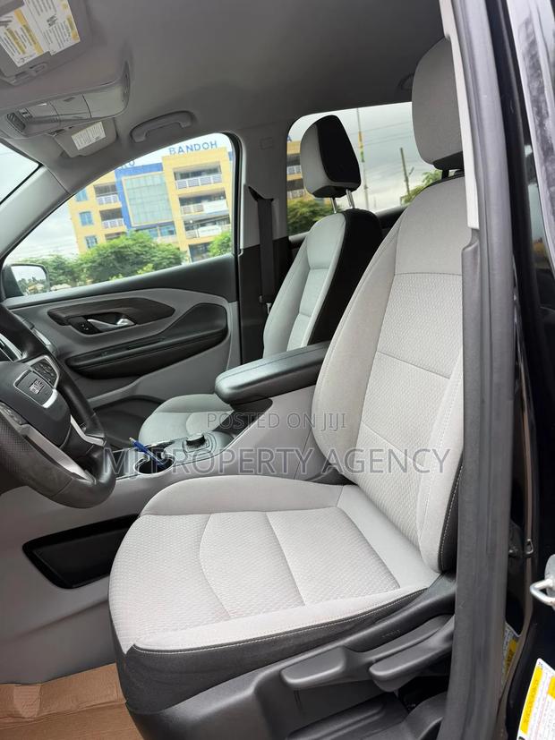 GMC Terrain 2022 Black
