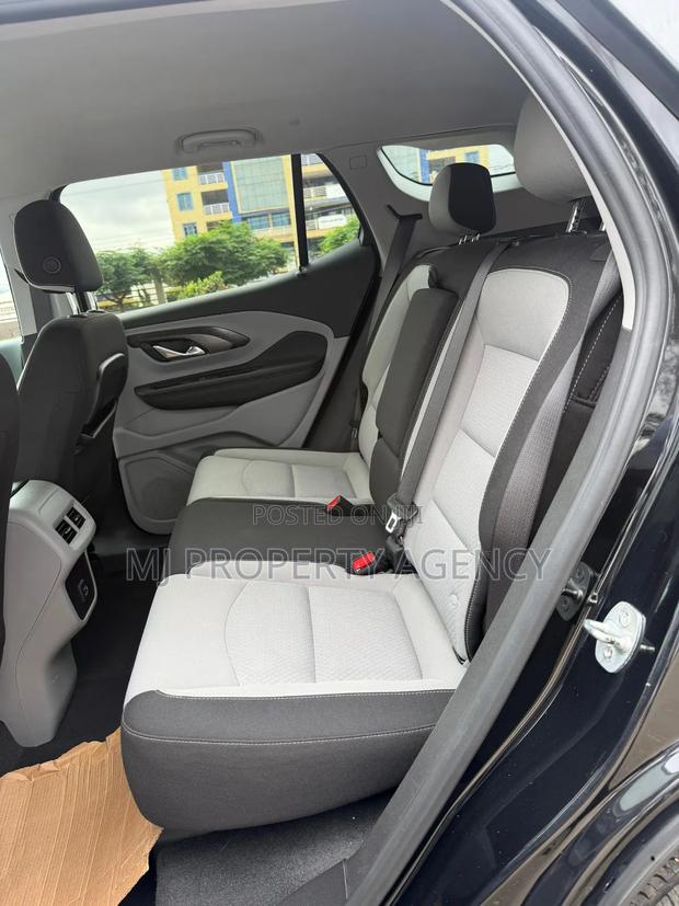GMC Terrain 2022 Black