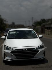 Hyundai Elantra SEL 2019 White for sale