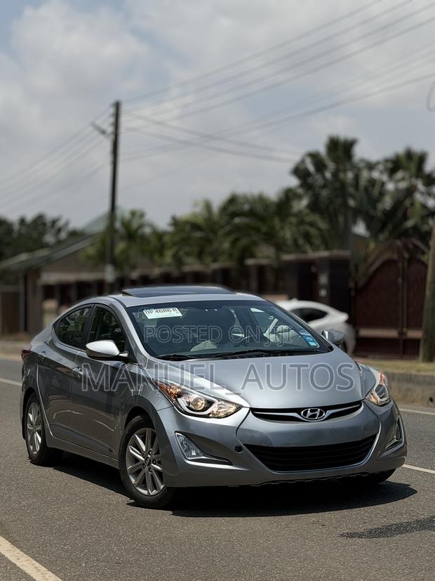 Hyundai Elantra SE Sedan FWD (1.8L 4cyl 6A) 2016 Gray