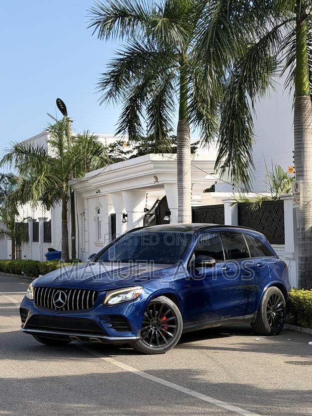 Mercedes-Benz GLC-Class 2019 Blue