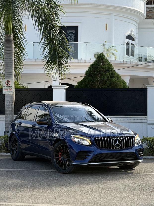 Mercedes-Benz GLC-Class 2019 Blue