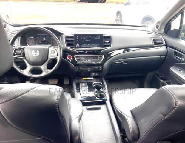 Honda Pilot Touring 8-Passenger 2021