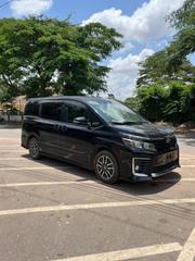 Toyota Voxy Hybrid X 2WD 7-Seater 2014 Black for sale