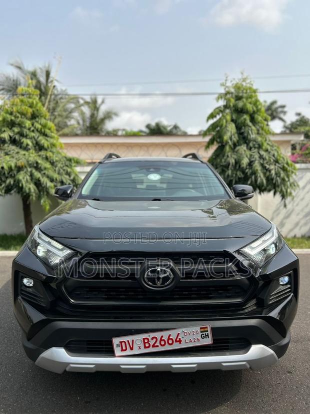 Toyota RAV4 Adventure AWD 2023 Black