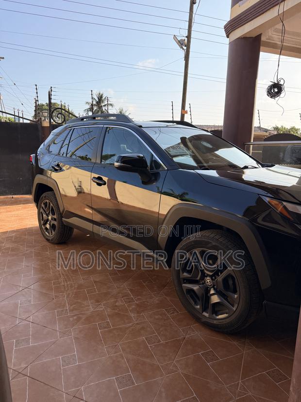 Toyota RAV4 Adventure AWD 2023 Black
