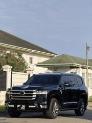 Toyota Land Cruiser LC300 2022 Black for sale