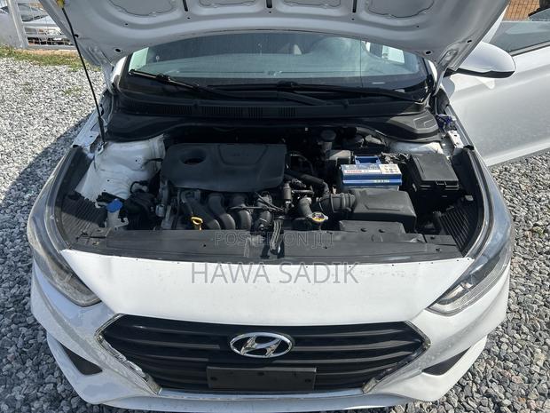 Hyundai Accent SE 2018 White