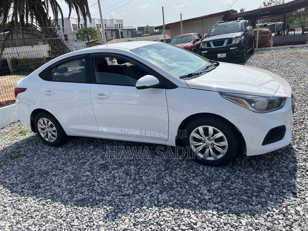 Hyundai Accent SE 2018 White
