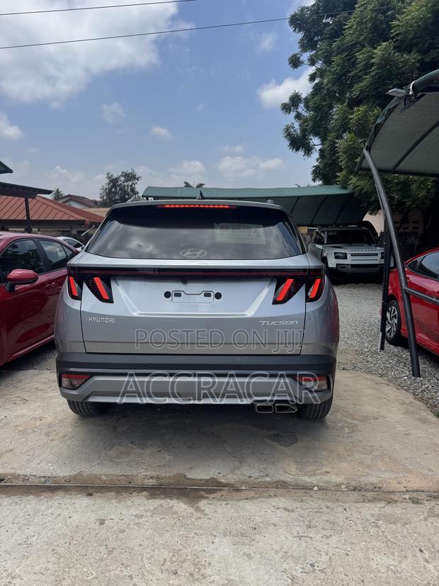 Hyundai Tucson 2025 Gray