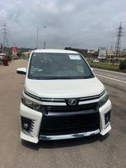 Toyota Voxy ZS 4WD 8-Seater 2015 White for sale