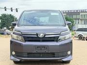 Toyota Voxy V 2WD 8-Seater 2014 for sale