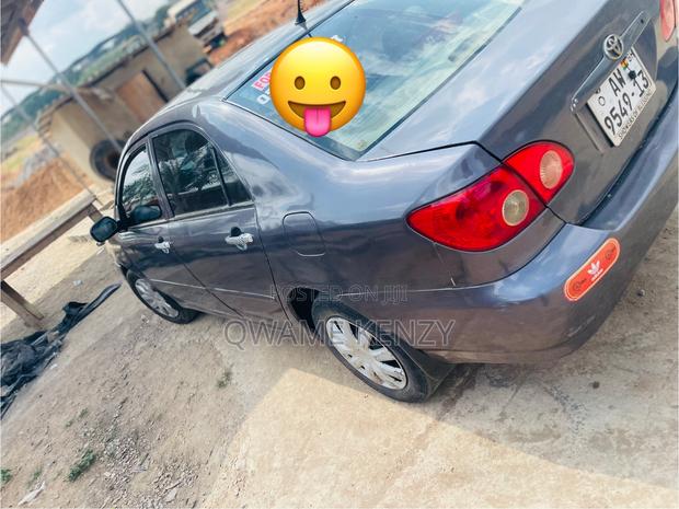 Toyota Corolla 2006 Gray