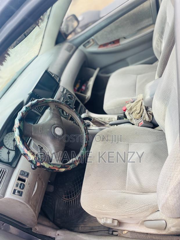 Toyota Corolla 2006 Gray