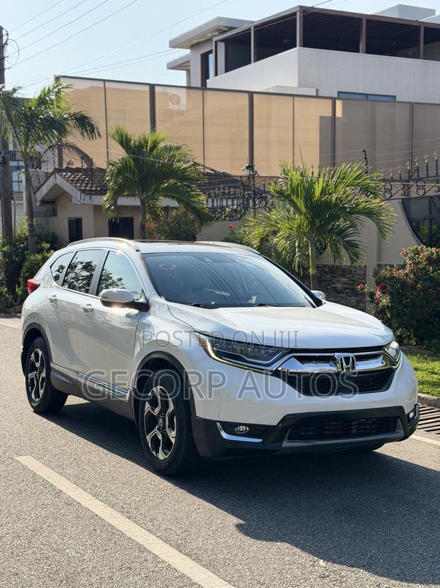 Honda CR-V Touring 4dr SUV AWD (1.5L 4cyl CVT) 2017 White