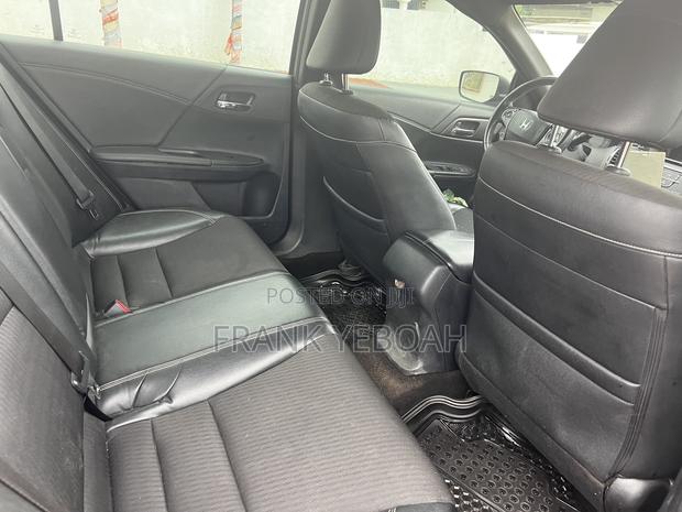 Honda Accord Sport SE 4dr Sedan FWD (2.4L 4cyl 2A) 2017 Gray