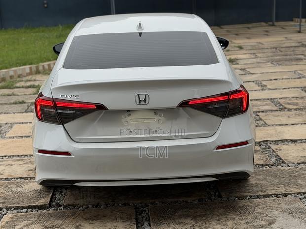 Honda Civic LX CVT 2025 White