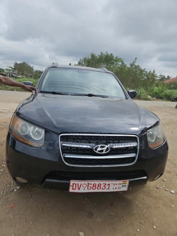 Hyundai Santa Fe 2010 Black
