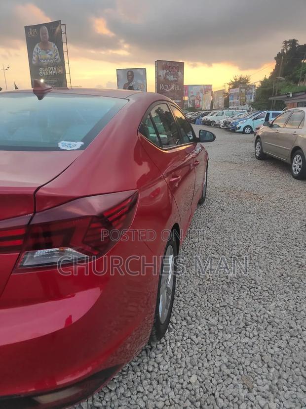 Hyundai Elantra ECO 2020 Red