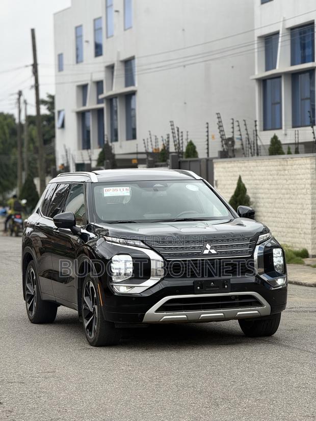 Mitsubishi Outlander Sport SEL 2024 Black