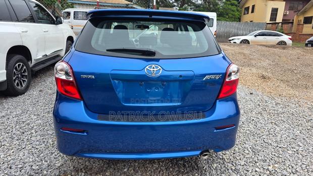 Toyota Matrix 2010 Blue