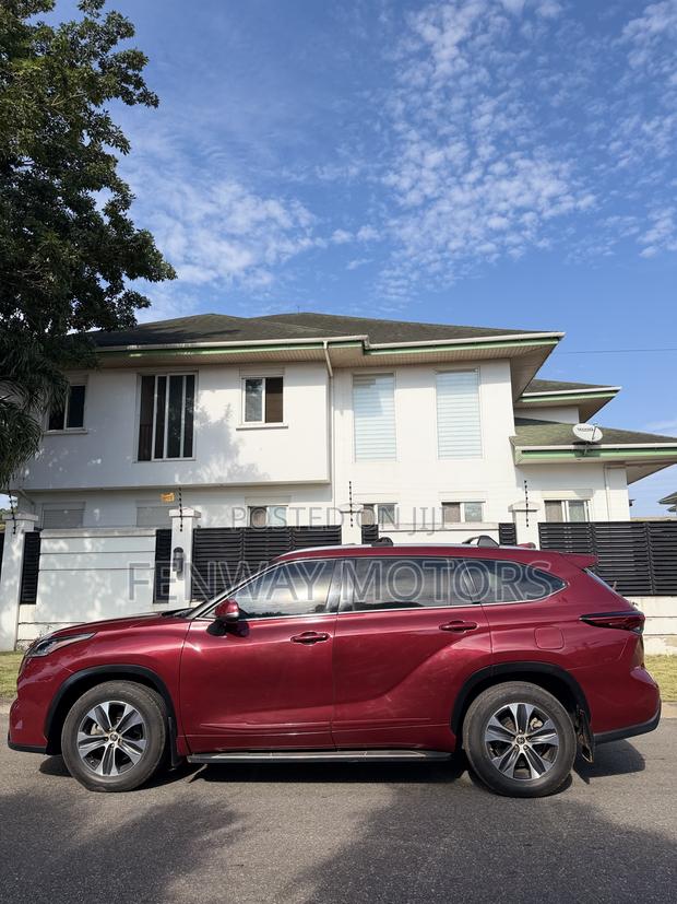 Toyota Highlander XLE AWD 2020 Red
