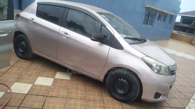 Toyota Vitz 2012 Gray