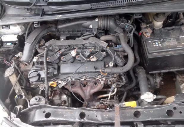 Toyota Vitz 2012 Gray