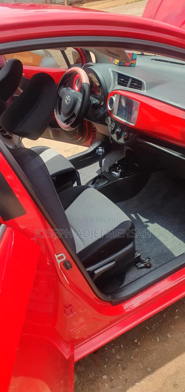 Toyota Vitz 1.3 AWD 3dr 2012 Red