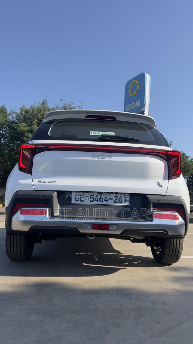New Kia Sonet 1.5 Petrol FWD 2025 White