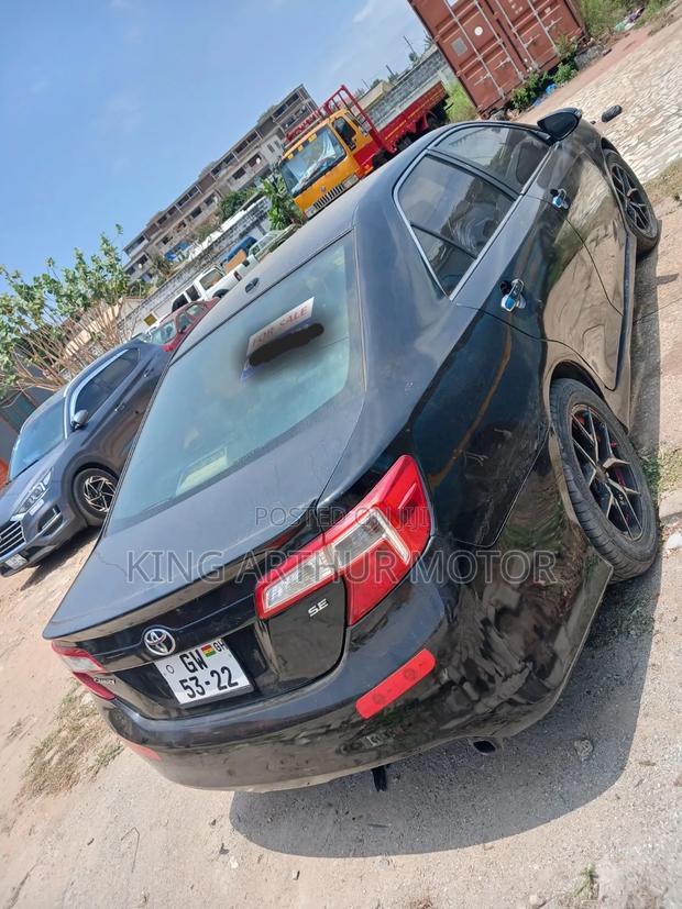 Toyota Camry SE 4dr Sedan w/Prod. End 11/13 (2.5L 4cyl 6A) 2014 Black