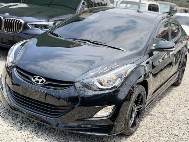 Hyundai Avante 2013 Black