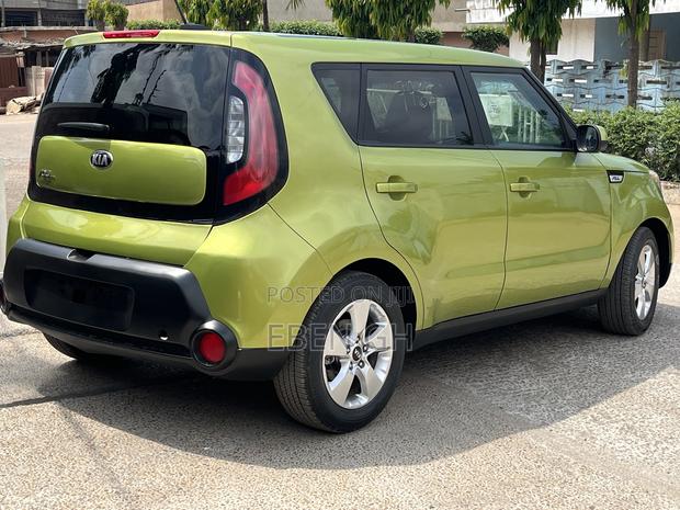 Kia Soul Hatchback 2017 Green