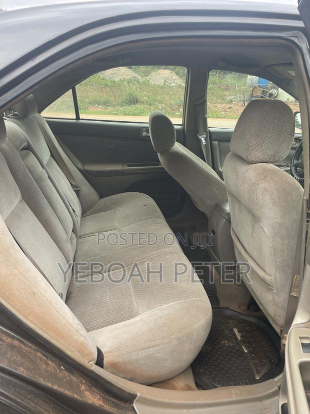 Toyota Camry 2000 Gray