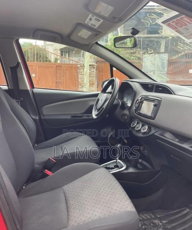 Toyota Yaris 2015 Red