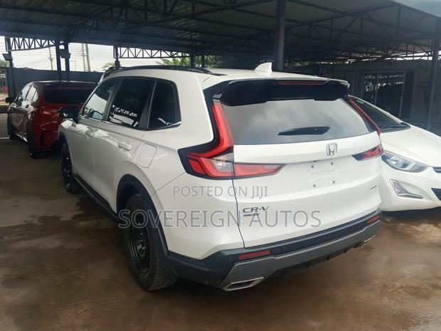 Honda CR-V 2025 White