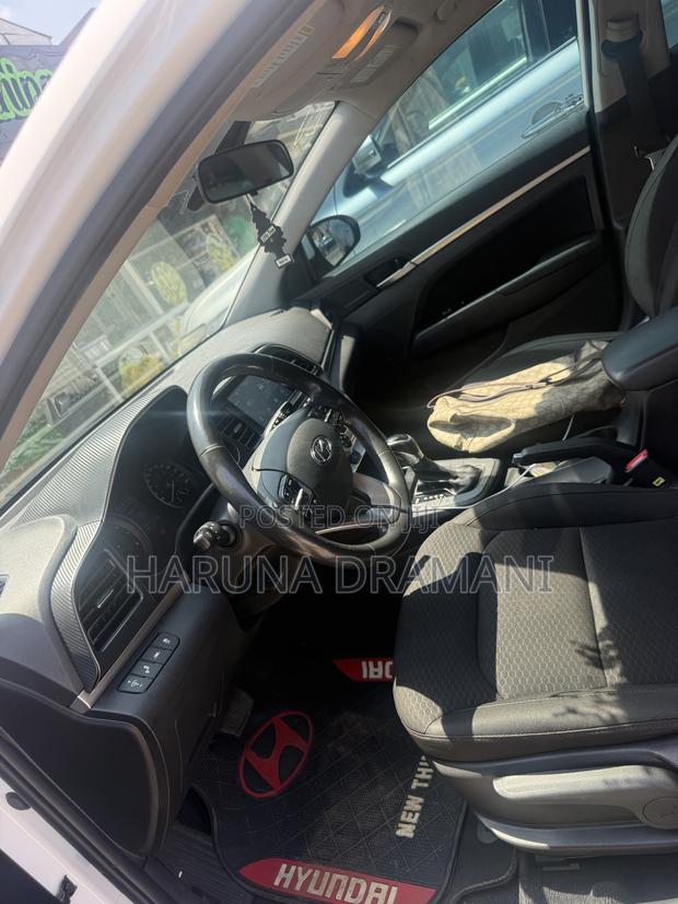 Hyundai Elantra Limited w/SULEV 2020 White