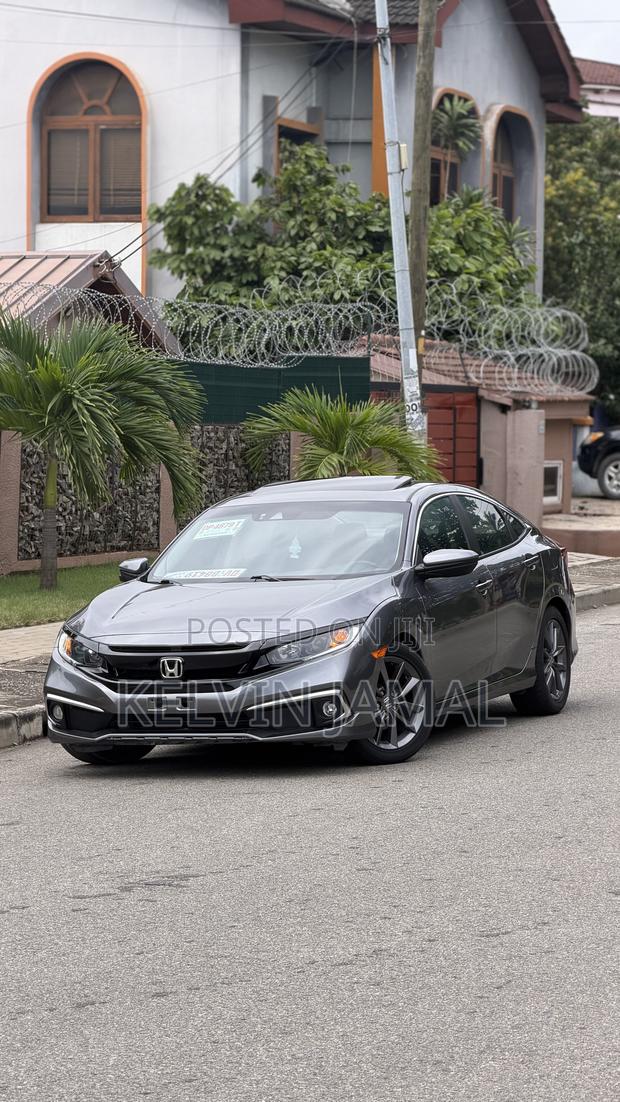 Honda Civic EX Sedan 2020 Gray