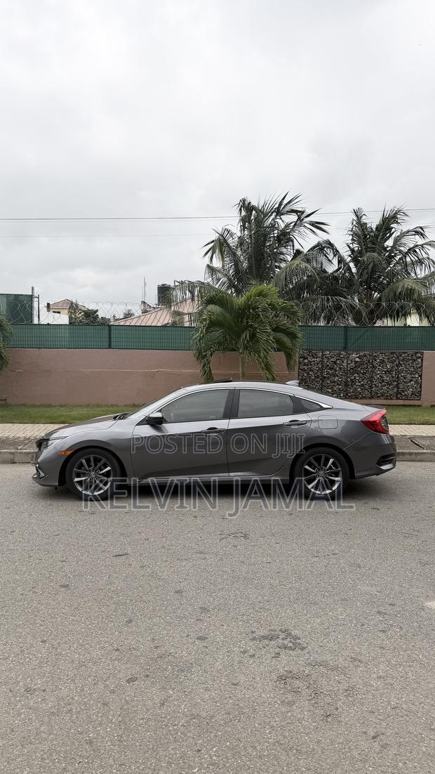Honda Civic EX Sedan 2020 Gray