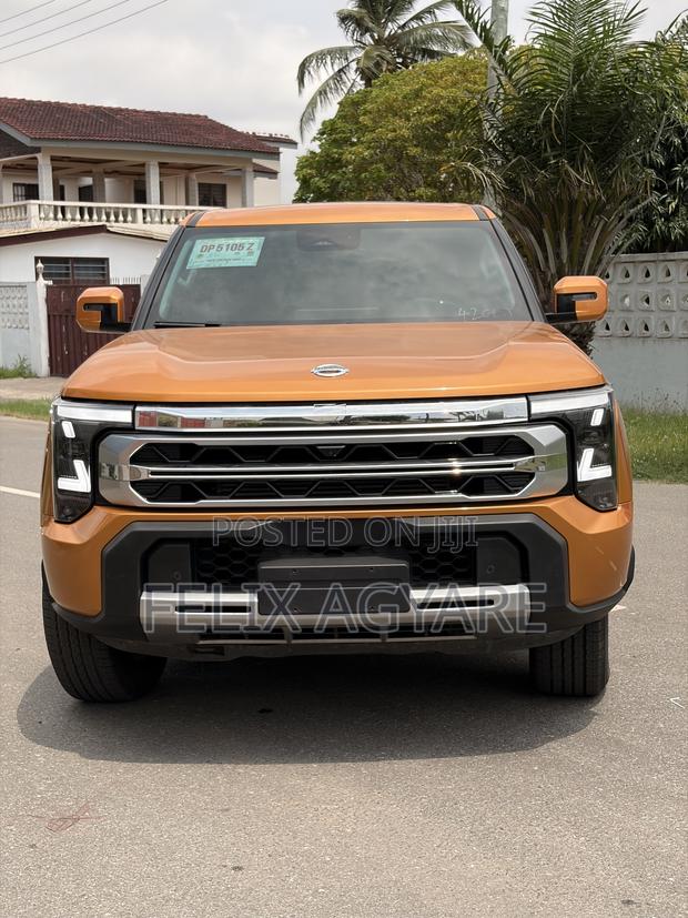 New Nissan Z9 2.3T Diesel 4WD 2025 Orange
