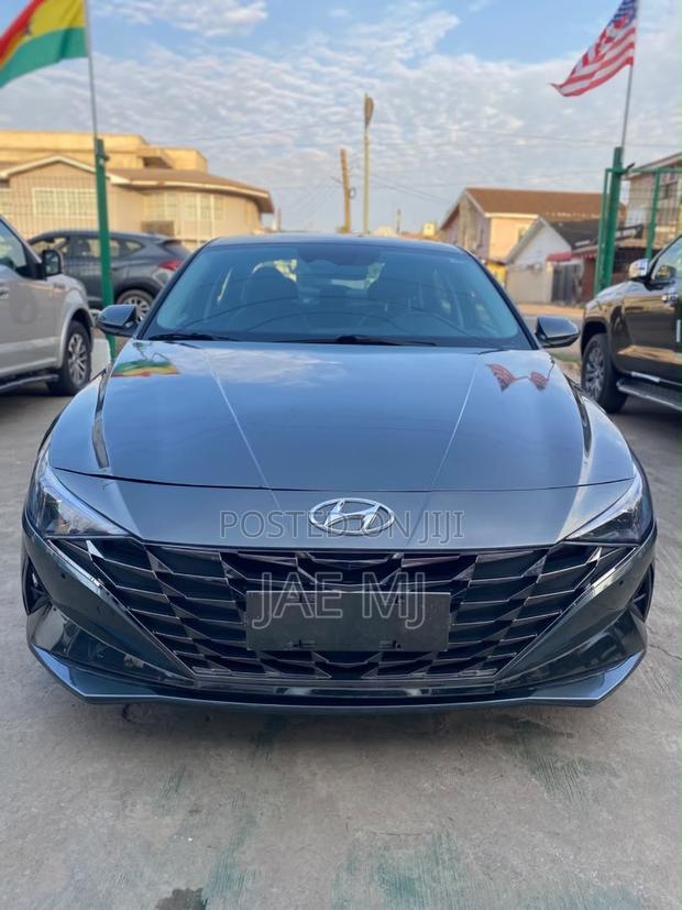 Hyundai Elantra 2021 Gray