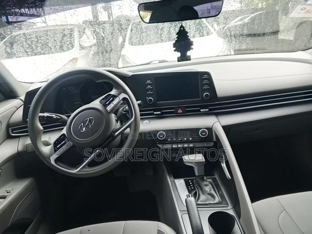 Hyundai Elantra 2020 Black
