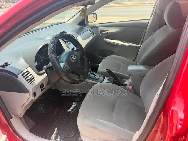 Toyota Corolla 2013 Burgundy