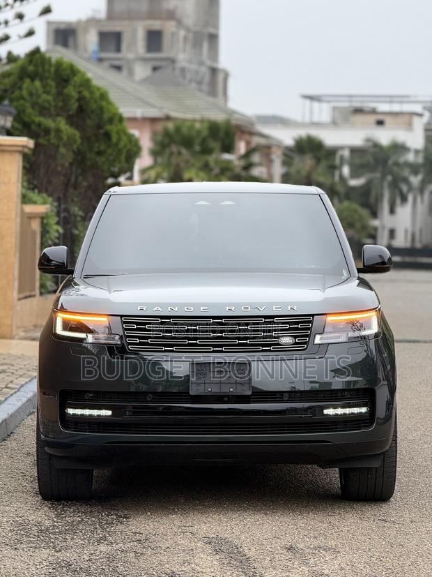 Land Rover Range Rover Vogue 2024 Green
