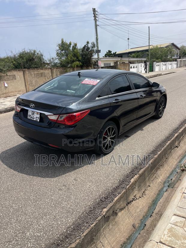 Hyundai Sonata Limited 2.0T Sedan (2.0L 4cyl 6A) 2013 Black