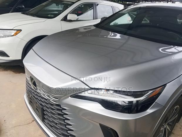 Lexus RX 2024 Silver