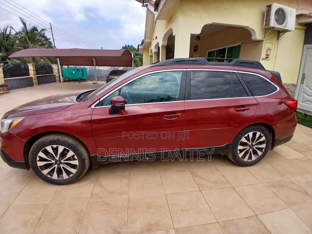 Subaru Outback 2017 Red